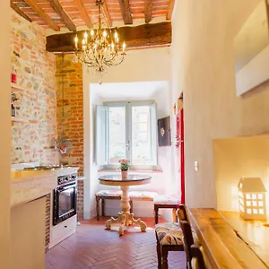 Appartamento Borgo Boutique Casa Raffaella 1, Suvereto