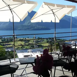 https://bb-studios-alto-lago-di-como.it-lombardy.com